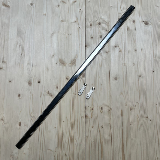 Barre de penderie Brumorek en acier avec ses deux fixations pour dressing compatible Bruynzeel Monta
